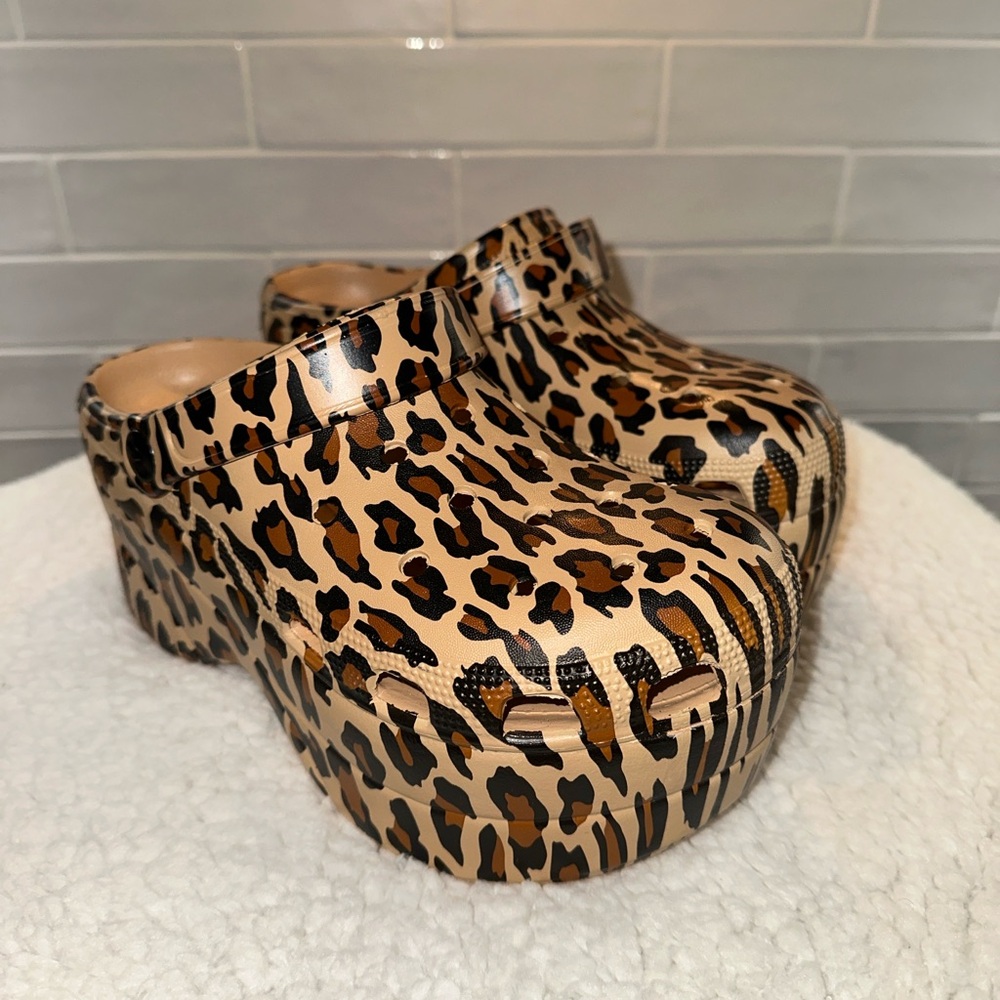 Leopard Print Platform Clogs